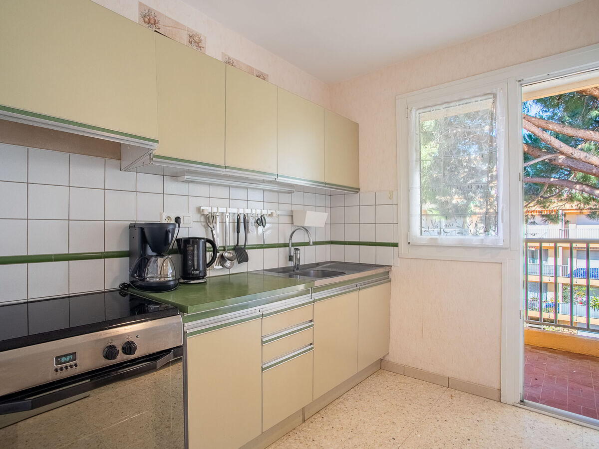 Appartement 2 pièces au Lavandou, 150 m de la plage - Photo 10