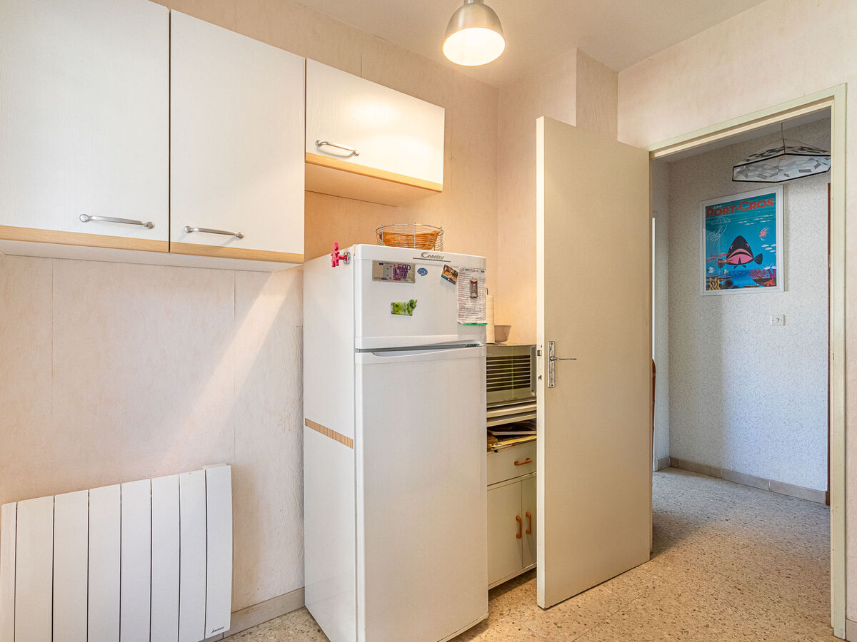 Appartement 2 pièces au Lavandou, 150 m de la plage - Photo 11