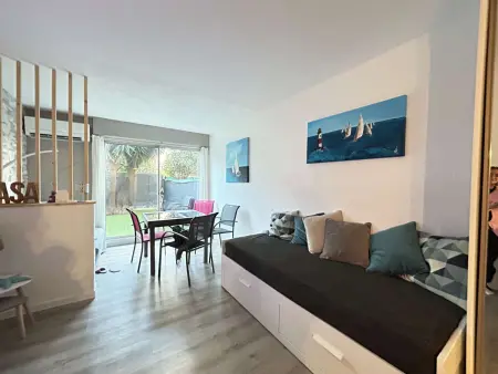 Studio rénové avec parking privatif à Sainte-Maxime : photo 3