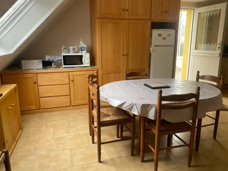 Appartement 1er étage, jardin clos et parking à Le Palais : photo 4