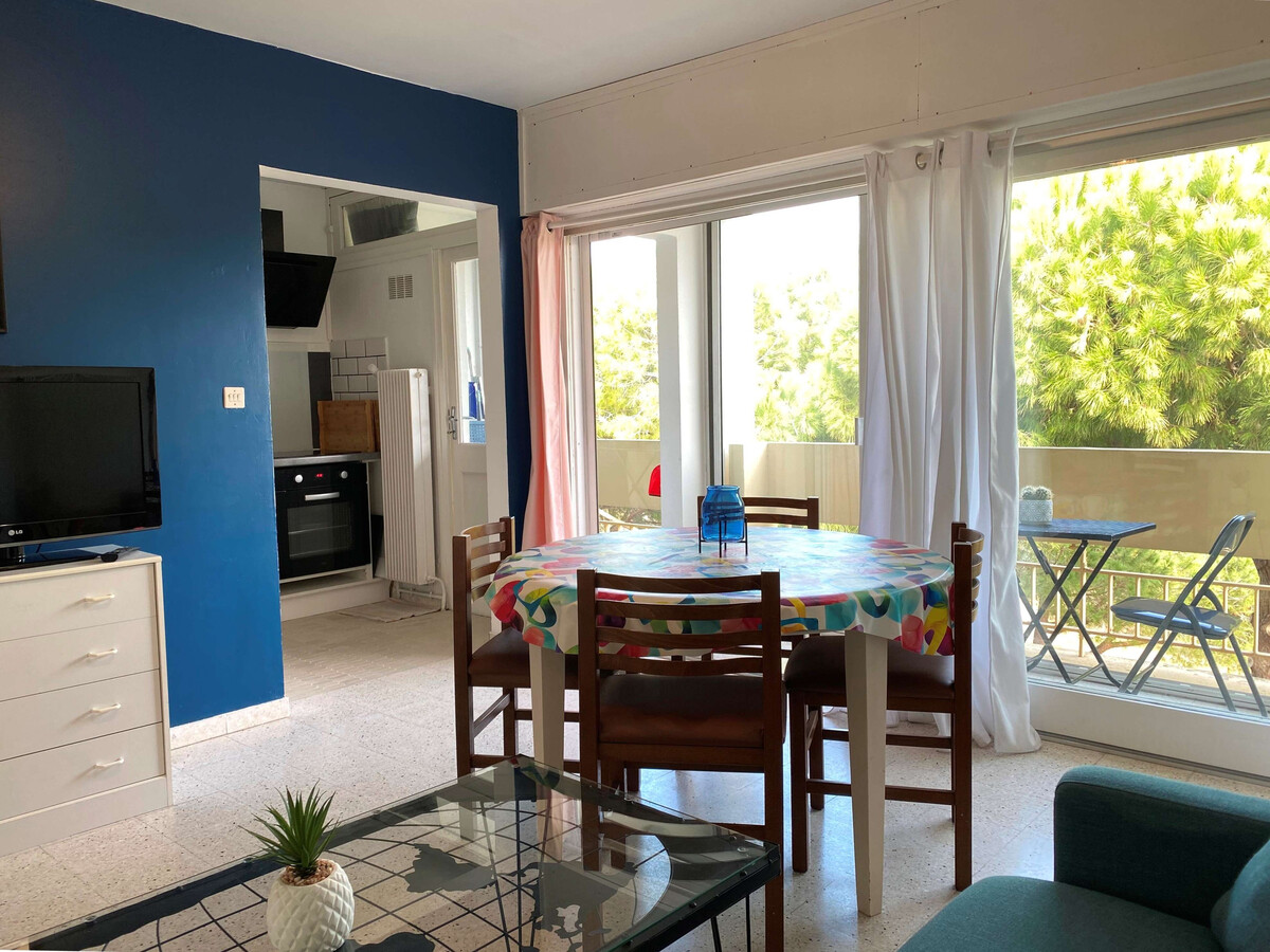 T2 traversant avec loggia et garage à Balaruc-les-Bains - Photo 2