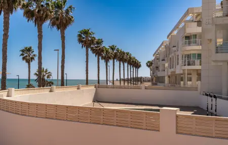 Appartement vue mer à 50 m de la plage, Roquetas de Mar : photo 10