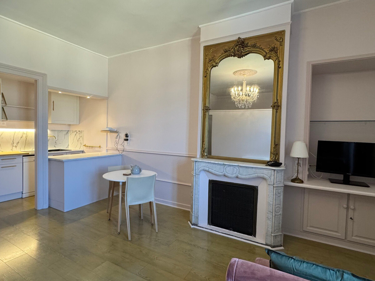 T1 bis Art Déco rénové 2025, balcon vue montagnes - Photo 8