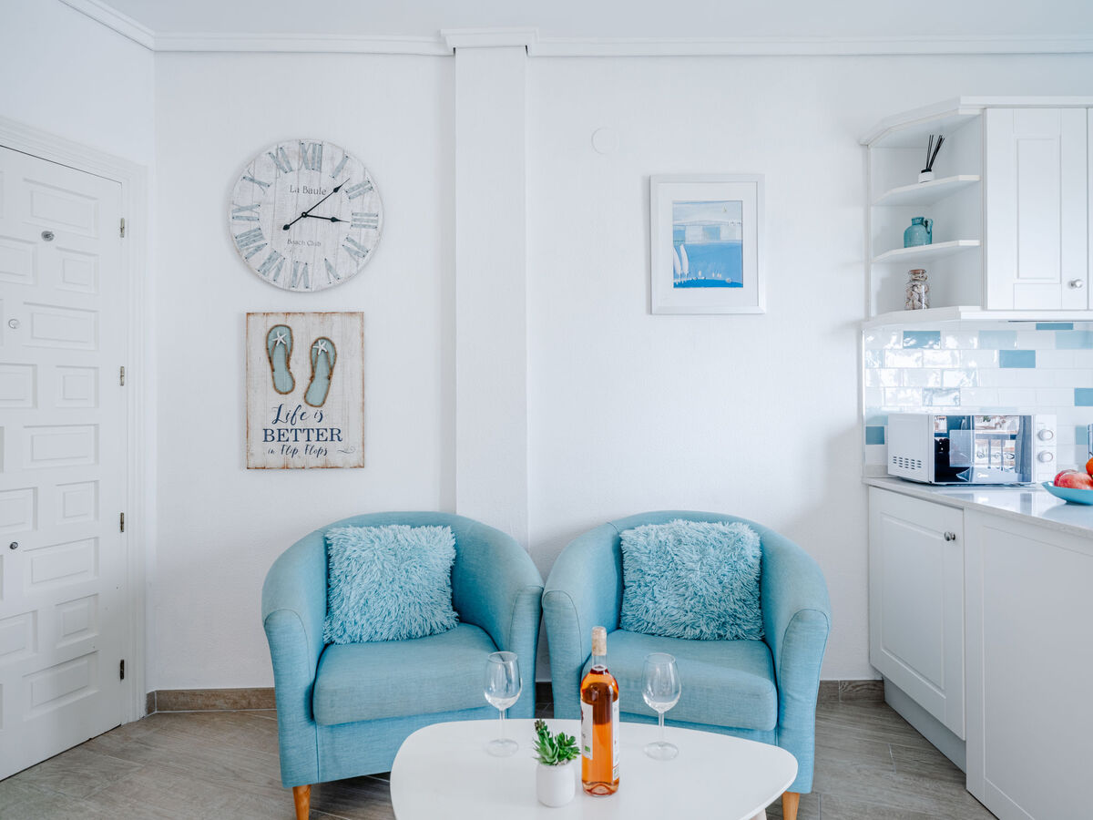 Essence, petit appartement 2 pièces à 280 m de la plage - Photo 6