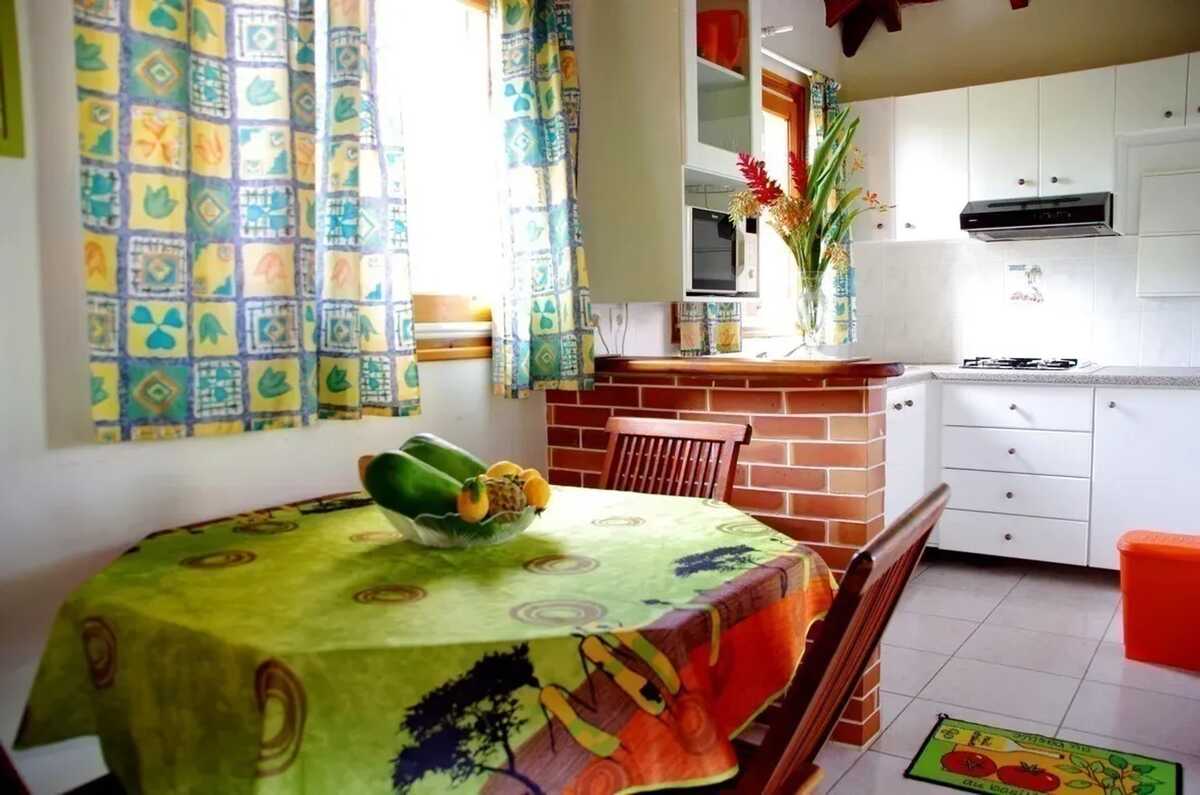 Maison 50 m² Sainte-Anne : jardin, terrasse et barbecue - Photo 2