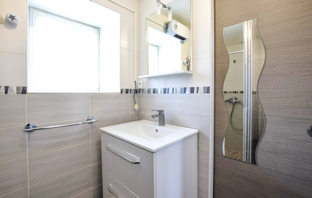 Appartement pierre rénové avec terrasse à Saint-Christophe-du-Fo - Photo 13