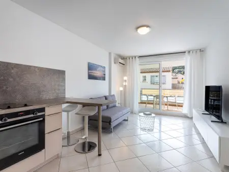 Appartement Côté Port à Hyères, 2.5 km de la mer : photo 5