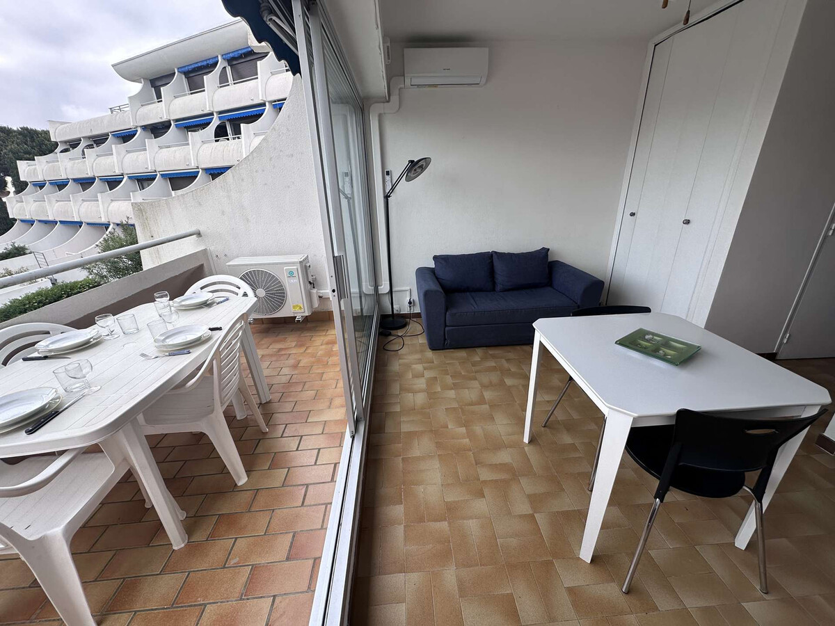 Studio 2 cabines climatisé bord de plage - Le Grau-du-Roi - Photo 14