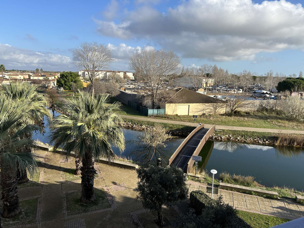 Appt 2 pièces climatisé avec vue lac et piscine - Photo 2