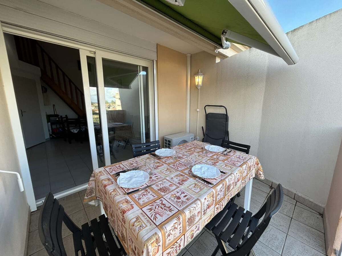 Appt 2 pièces climatisé avec vue lac et piscine - Photo 3