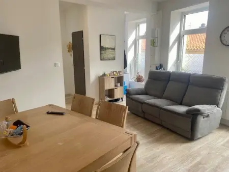 F3 moderne 63m² climatisé, 50m des Thermes : photo 2