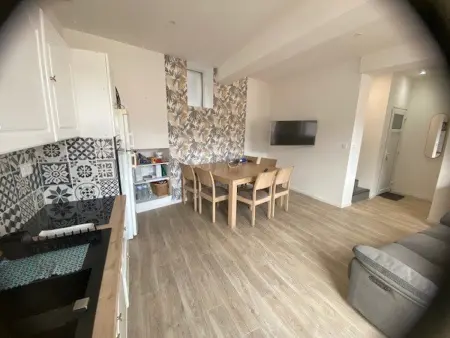 F3 moderne 63m² climatisé, 50m des Thermes : photo 6