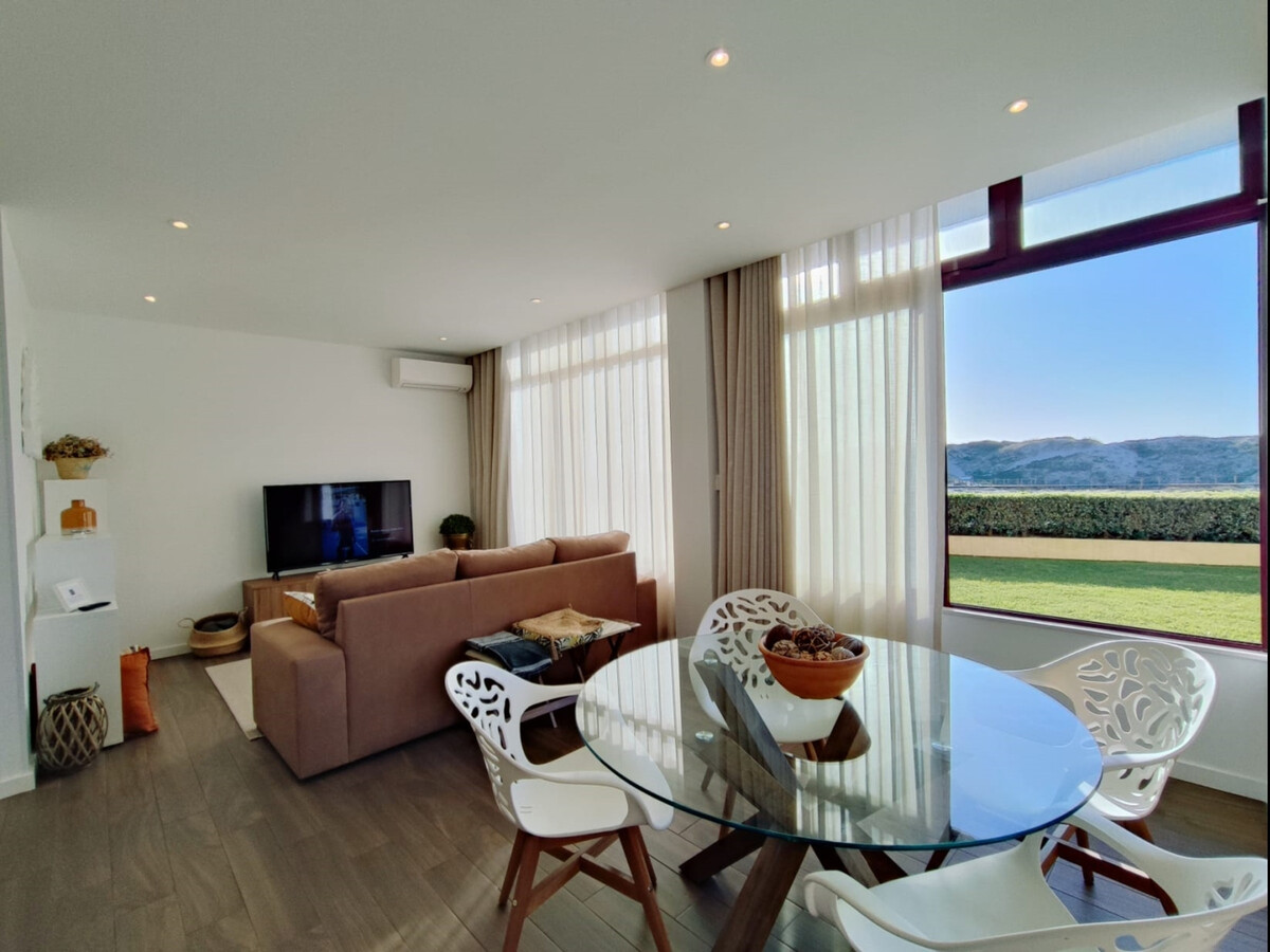 Appartement face à la plage à Mindelo - Photo 4