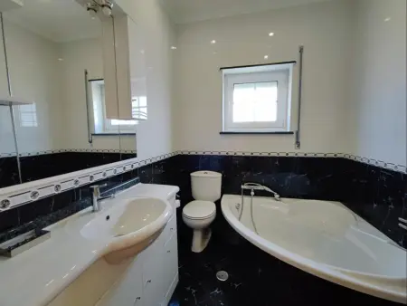 Casa Fronteiriça : 2 maisons indépendantes avec piscine - Photo 12