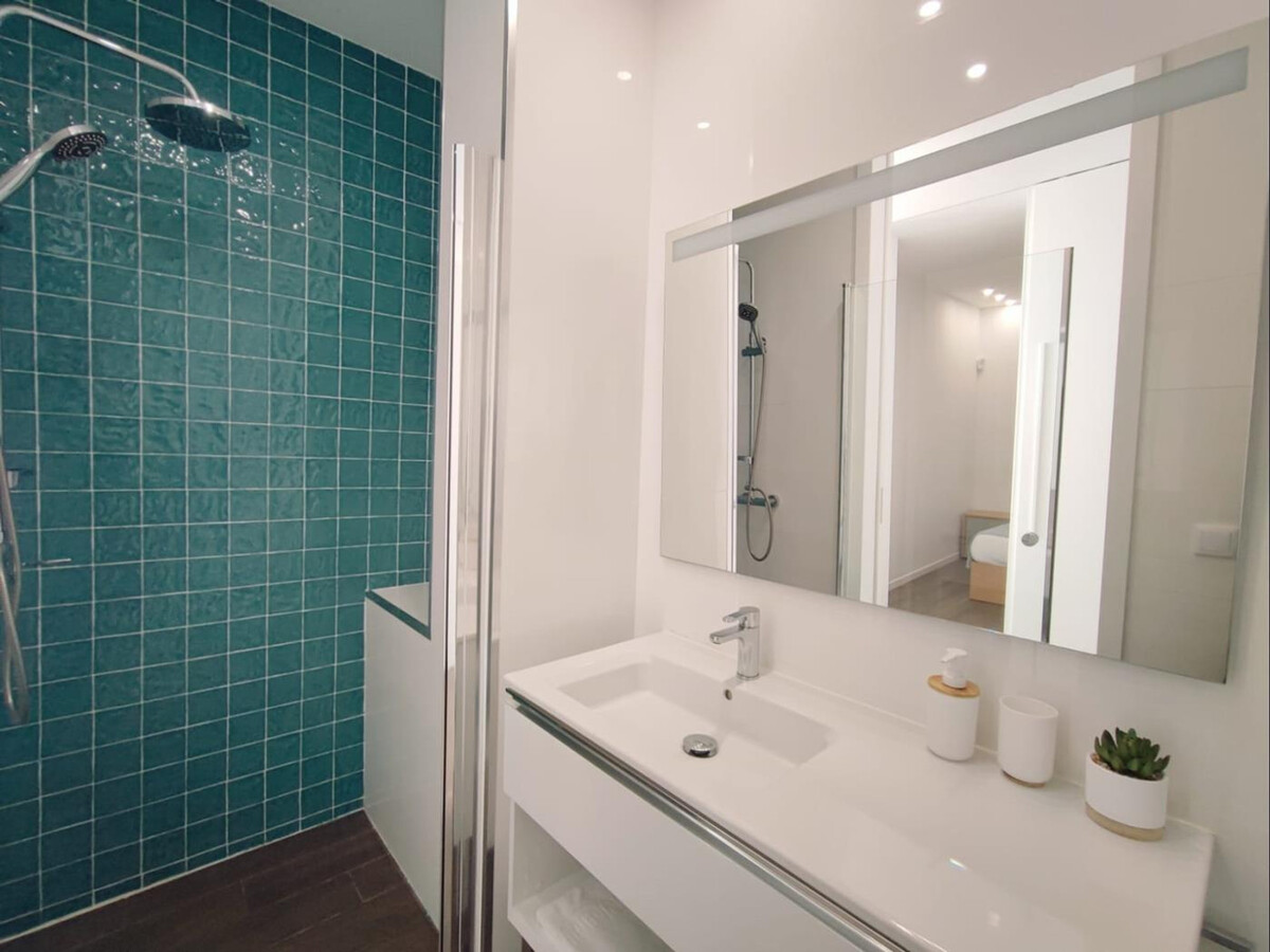 Appartement bord de mer avec piscine à Mindelo - Photo 17