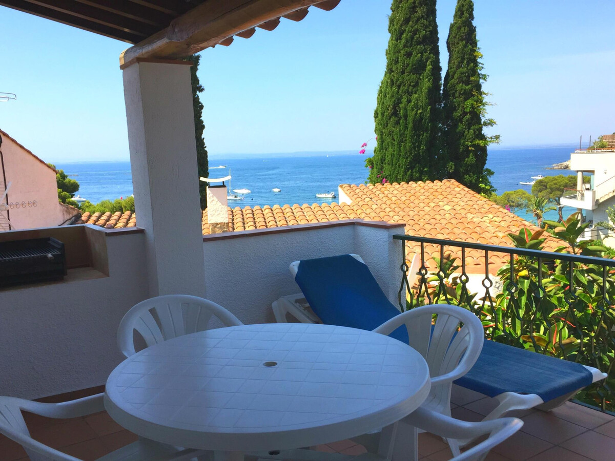 Duplex Roses 50m plage, vue mer et terrasse 14m² - Photo 1