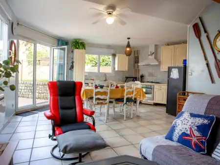 Fleur d'été – Maison 6 pers. près de la plage : photo 6