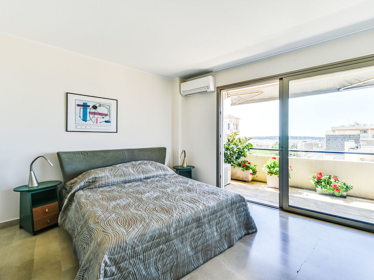 Le Katia, appartement duplex 4 pièces vue mer à Cannes - Photo 4