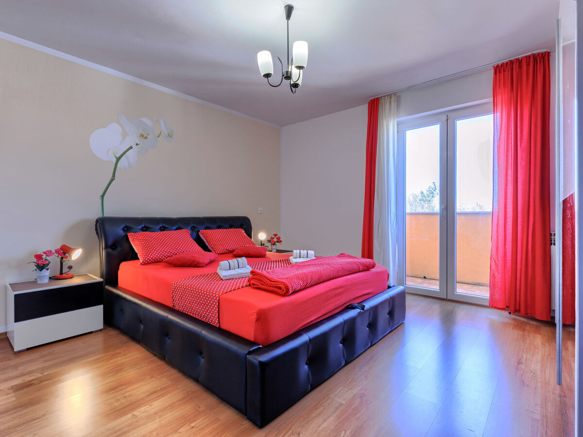 Maison Soriso à Motovun, piscine privée - Photo 9