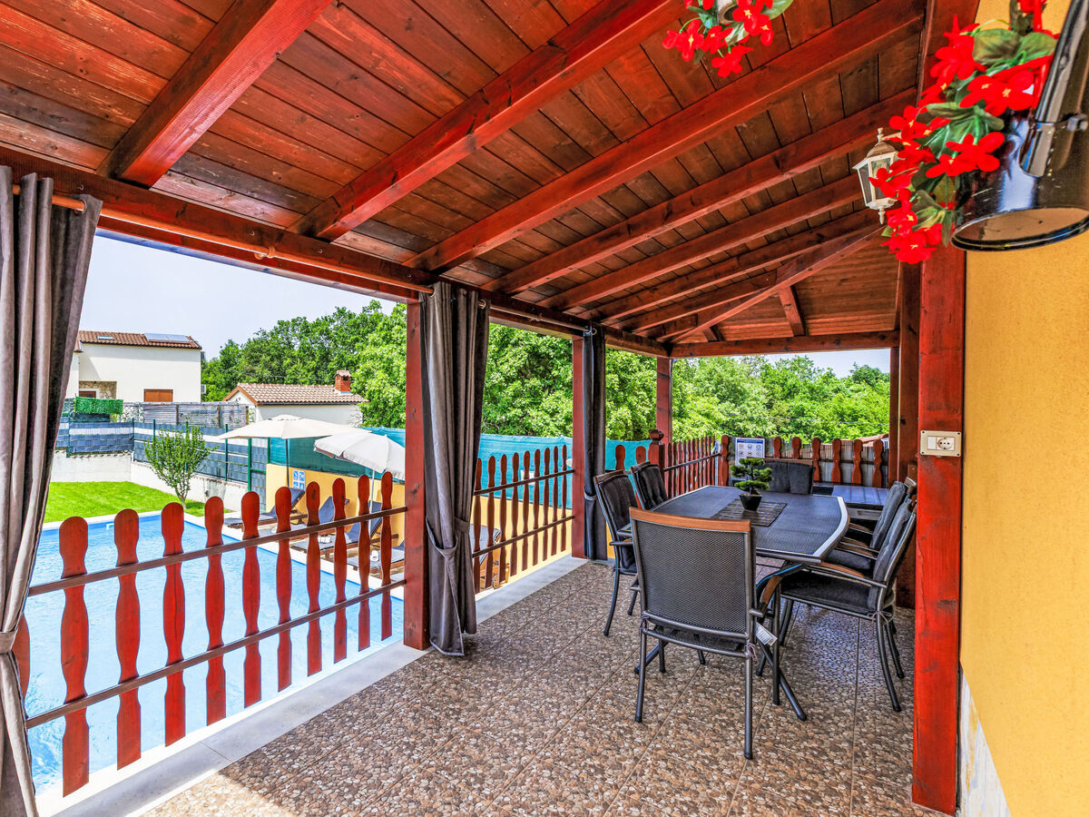 Maison Soriso à Motovun, piscine privée - Photo 20