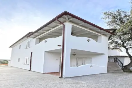 Location maison à Orosei