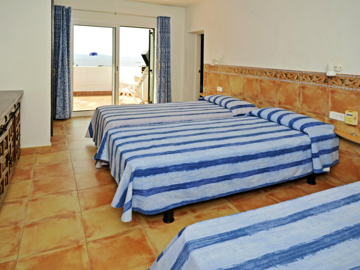 Appartement méditerranéen à 50m de la plage, terrasse 32m² - Photo 5