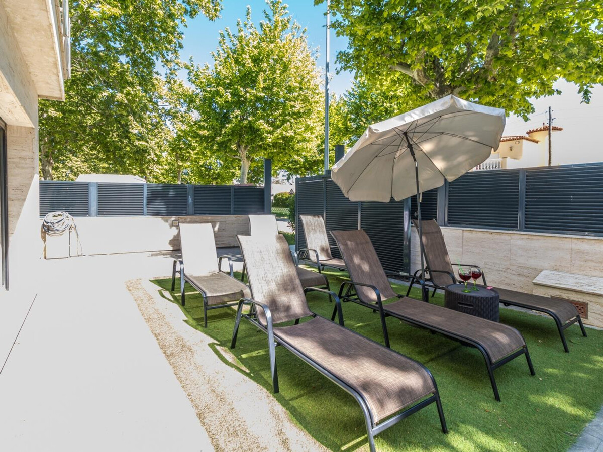 Villa Empuriabrava 5 chambres, piscine chauffable et jacuzzi - Photo 7