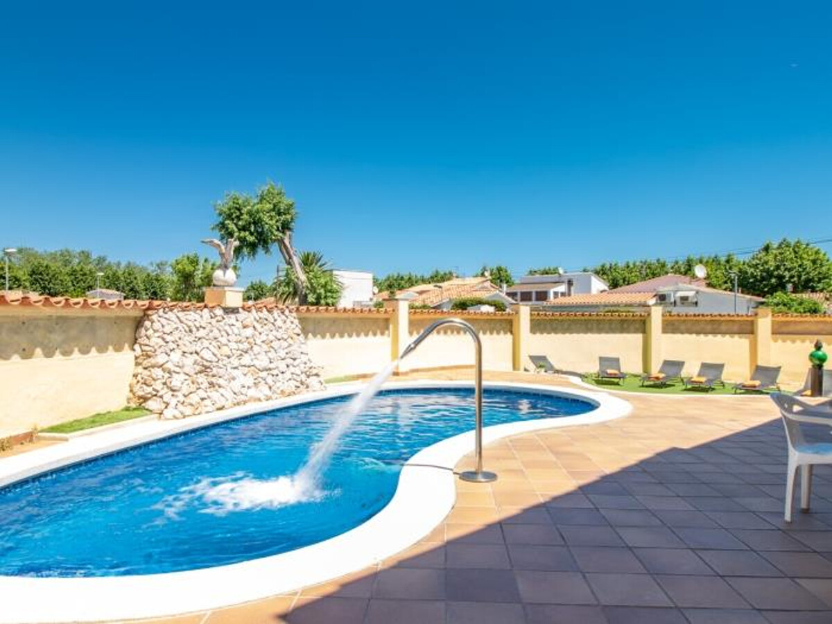 Villa 17 pers, piscine cascade et salle de jeux à Empuriabrava - Photo 4