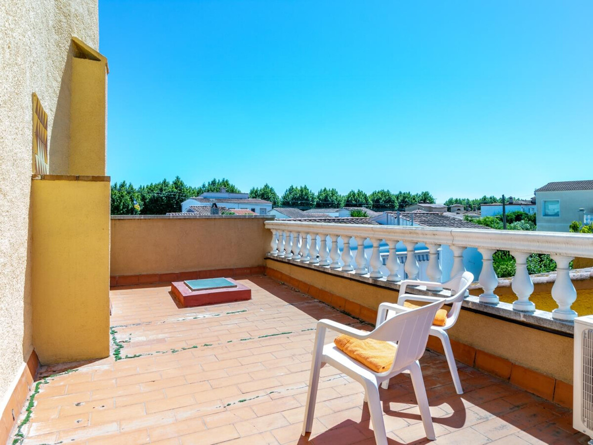 Villa 17 pers, piscine cascade et salle de jeux à Empuriabrava - Photo 21