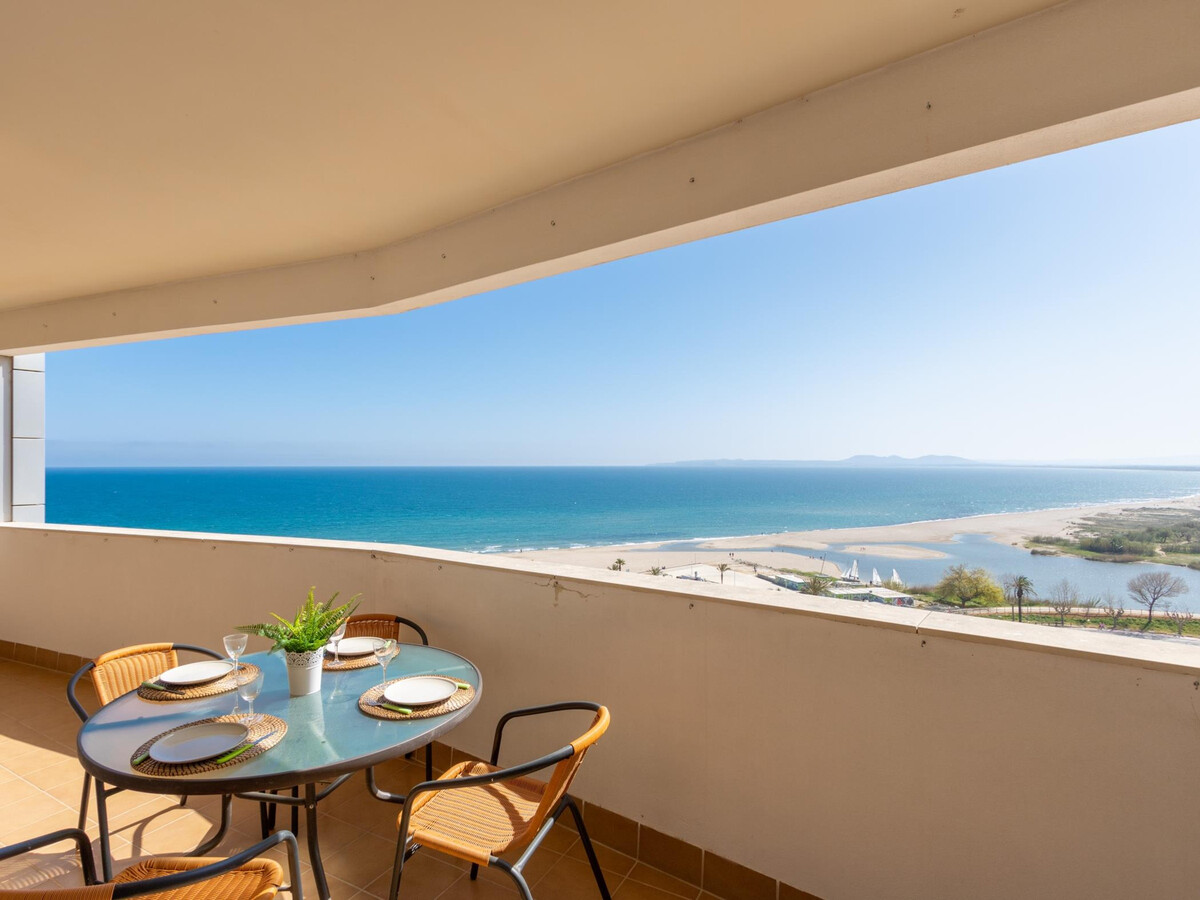 Appartement 3 chambres vue mer à 50 m de la plage - Photo 3