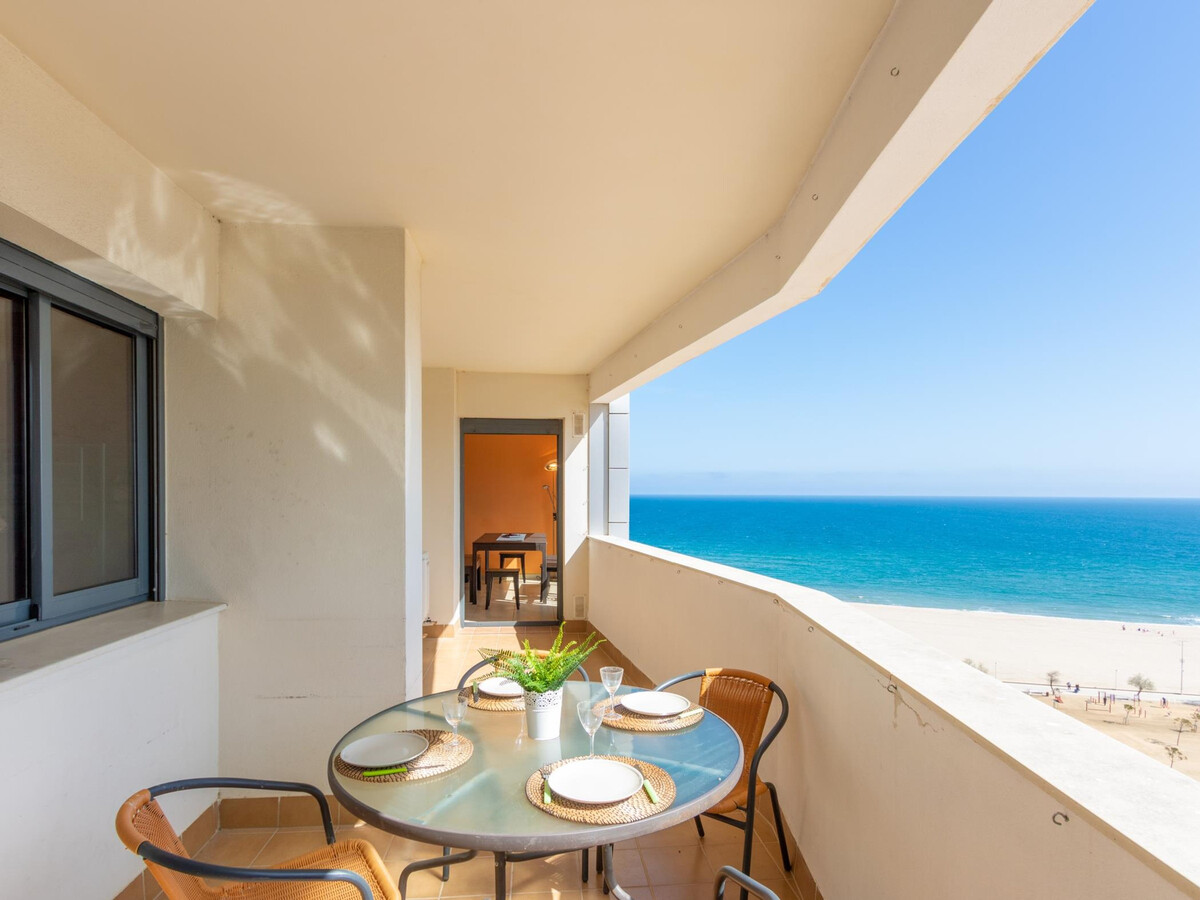 Appartement 3 chambres vue mer à 50 m de la plage - Photo 4
