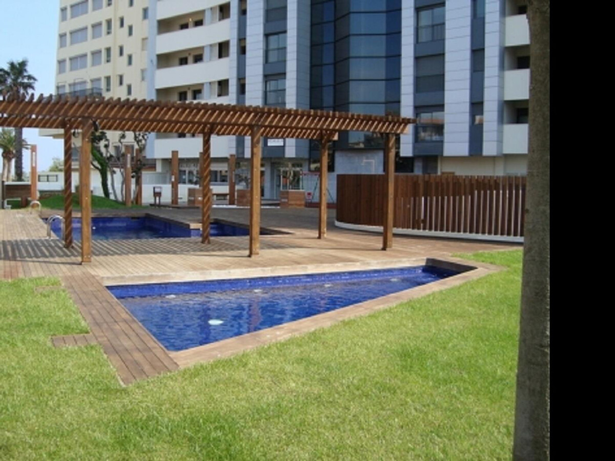 Appartement front de mer, 3 chambres, 2 piscines à Empuriabrava - Photo 4