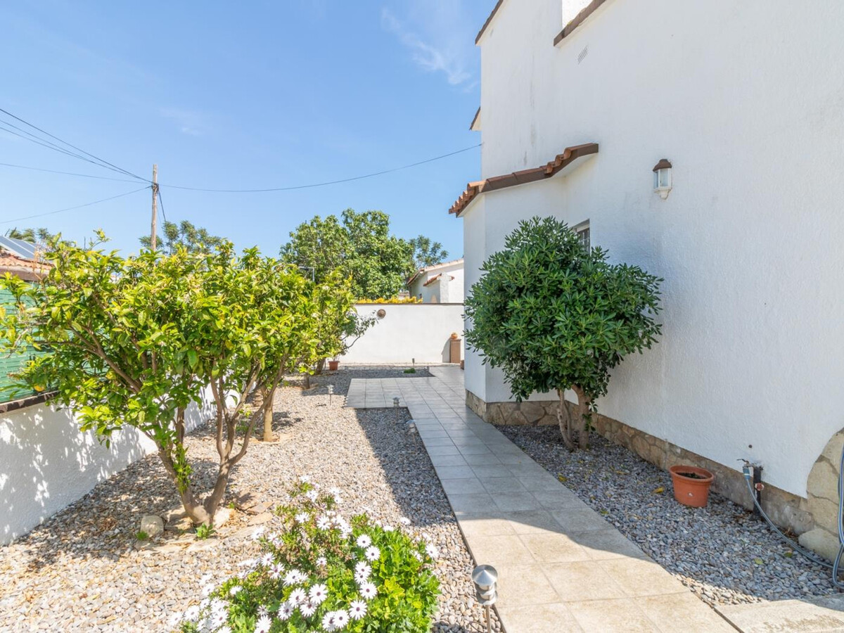 Villa 3 chambres, piscine chauffée et plage à 15 min - Photo 7