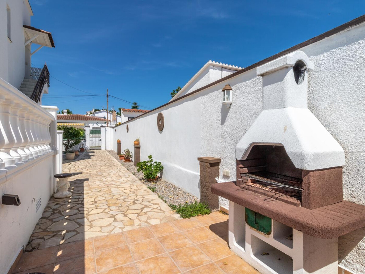 Villa 3 chambres, piscine chauffée et plage à 15 min - Photo 10