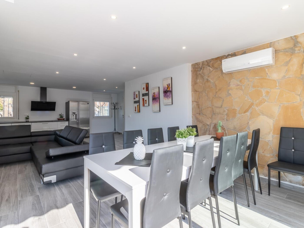 Villa 4 chambres avec piscine chauffée à Empuriabrava - Photo 21