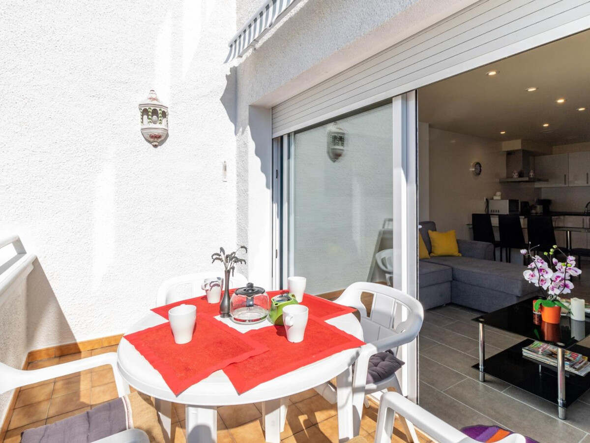 Appartement rénové 1 chambre avec parking à Empuriabrava - Photo 5