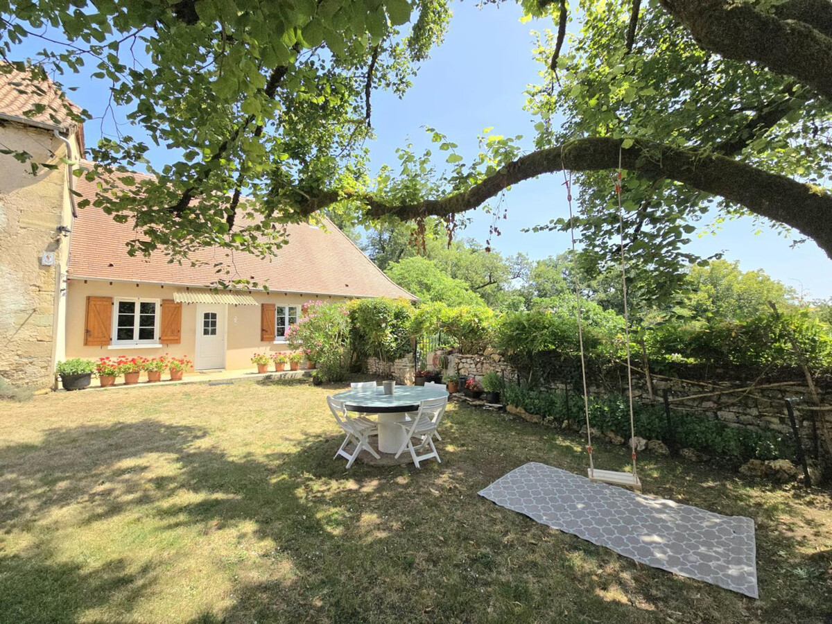 Gîte de charme avec cheminée à Tourtoirac - Photo 1