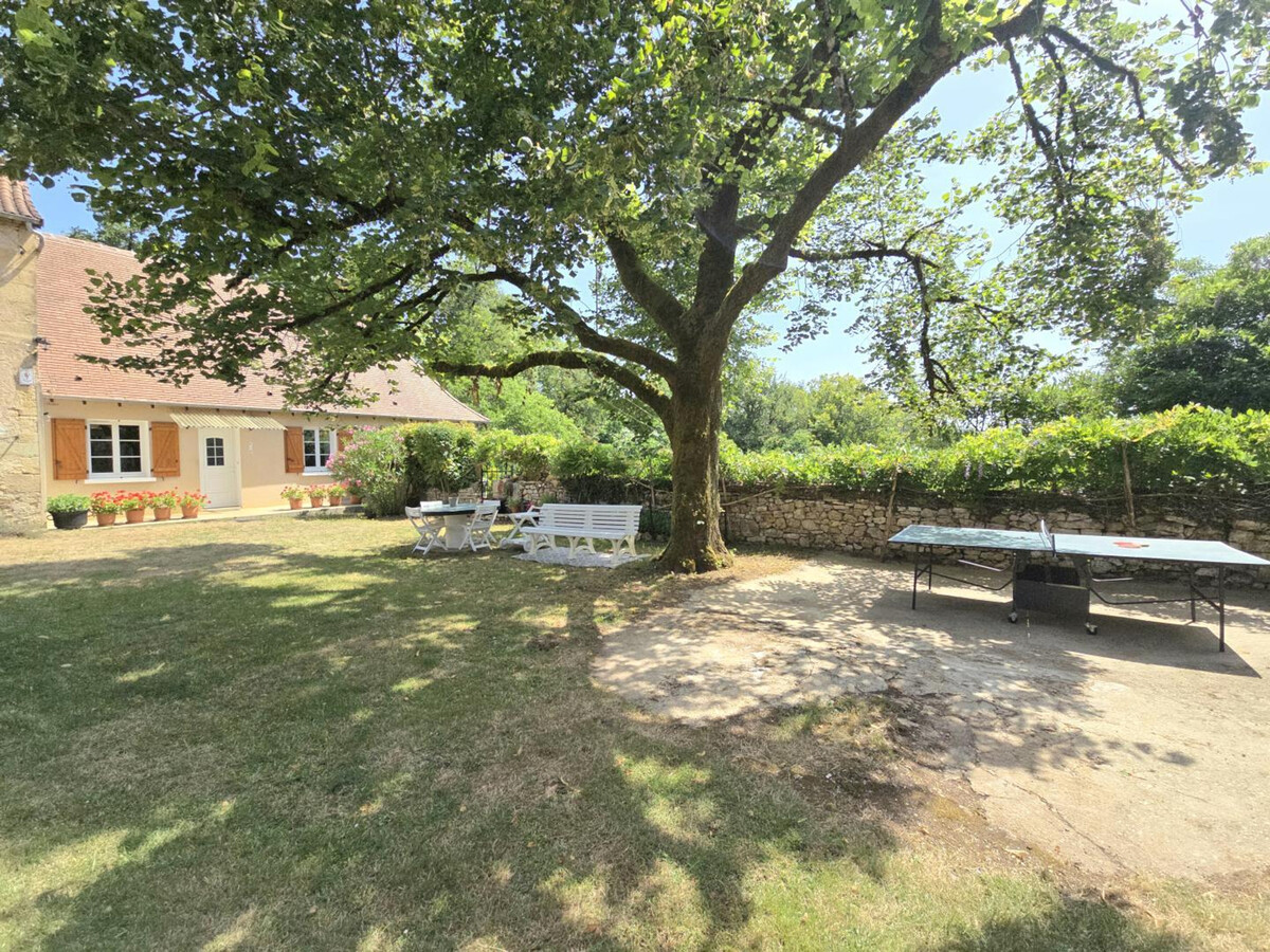 Gîte de charme avec cheminée à Tourtoirac - Photo 2