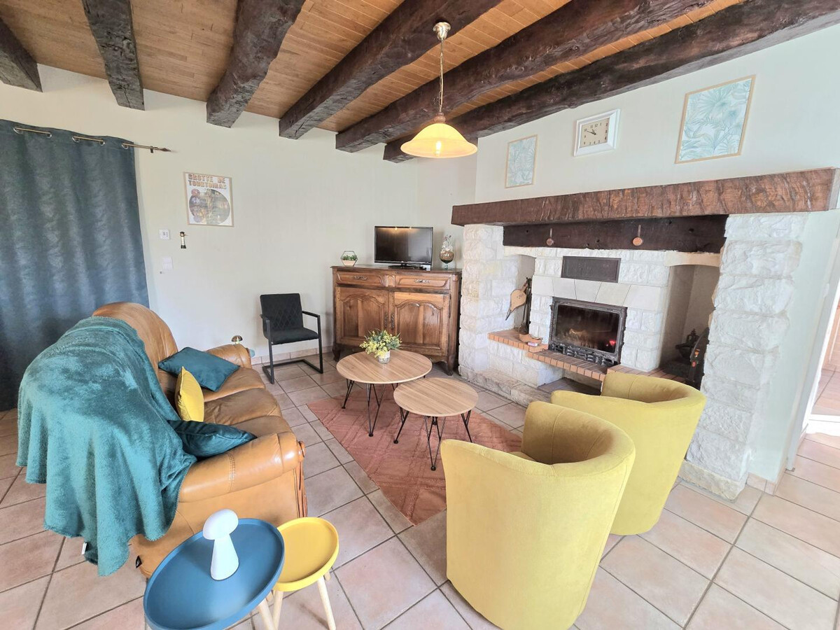 Gîte de charme avec cheminée à Tourtoirac - Photo 4