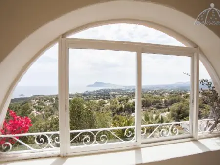 Villa 4 chambres vue mer à Altea, piscine 10x5m : photo 10