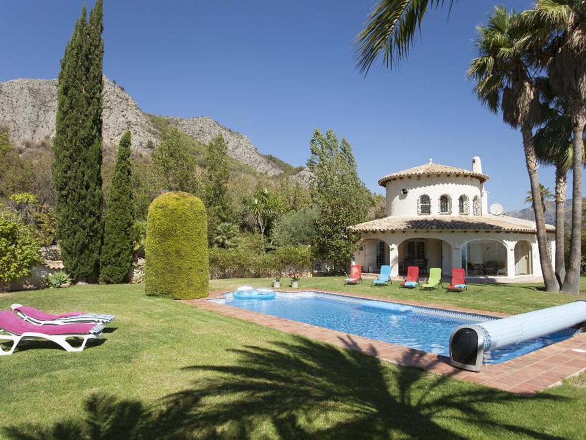 Villa 3 chambres Polop, piscine 9x5m et terrain boisé - Photo 3