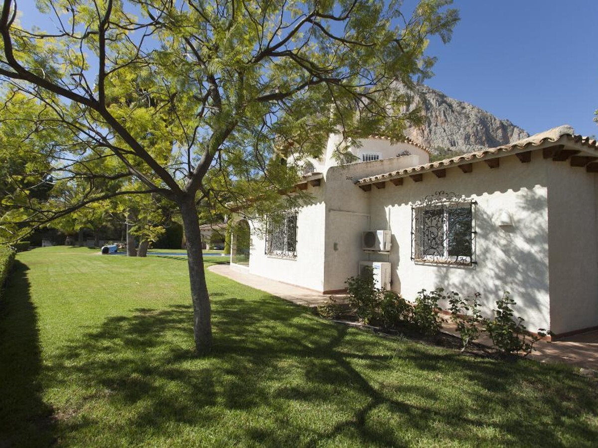 Villa 3 chambres Polop, piscine 9x5m et terrain boisé - Photo 22
