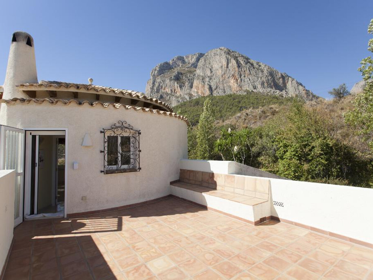 Villa 3 chambres Polop, piscine 9x5m et terrain boisé - Photo 27