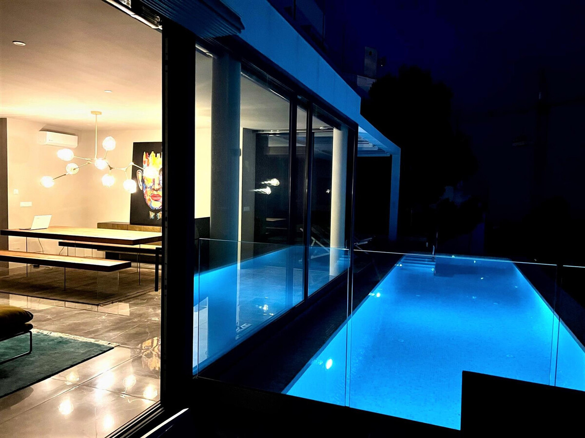 Villa Bauhaus Altea-Hills, piscine débordement chauffée - Photo 10