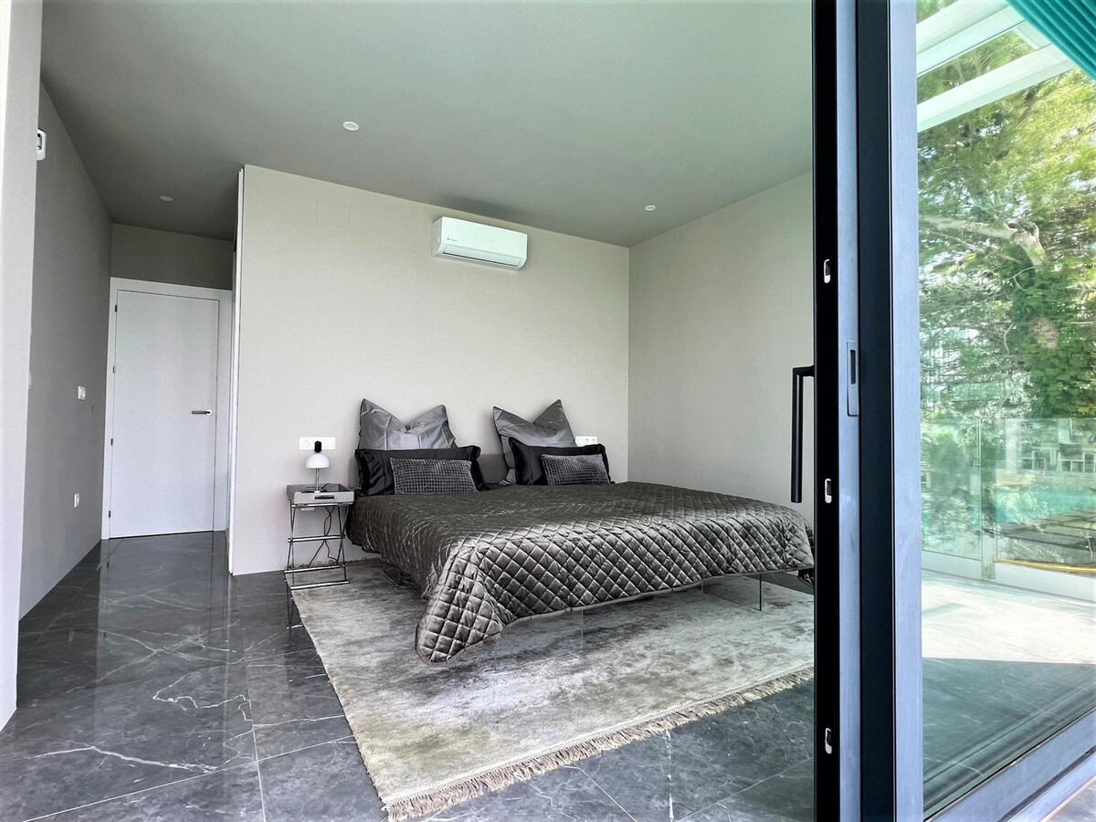 Villa Bauhaus Altea-Hills, piscine débordement chauffée - Photo 11