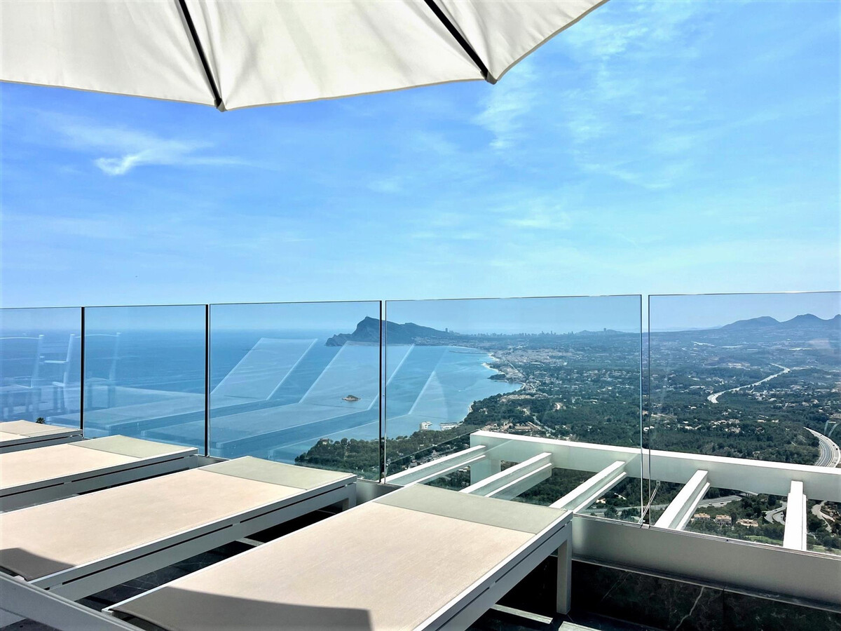 Villa Bauhaus Altea-Hills, piscine débordement chauffée - Photo 25