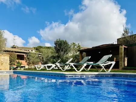 Maison confortable avec piscine privée et climatisation à Calonge : photo 3