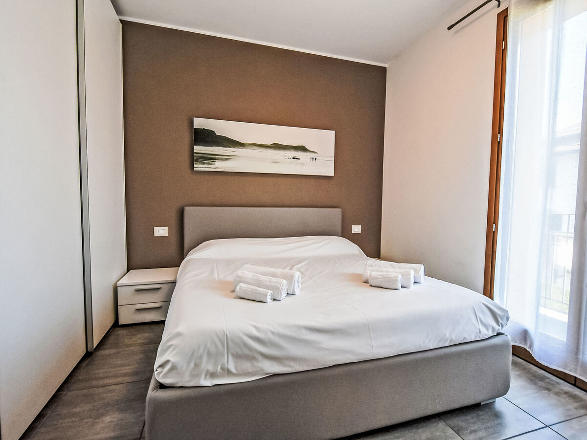 Appartement vue lac à Spinone al Lago, piscine en résidence - Photo 3