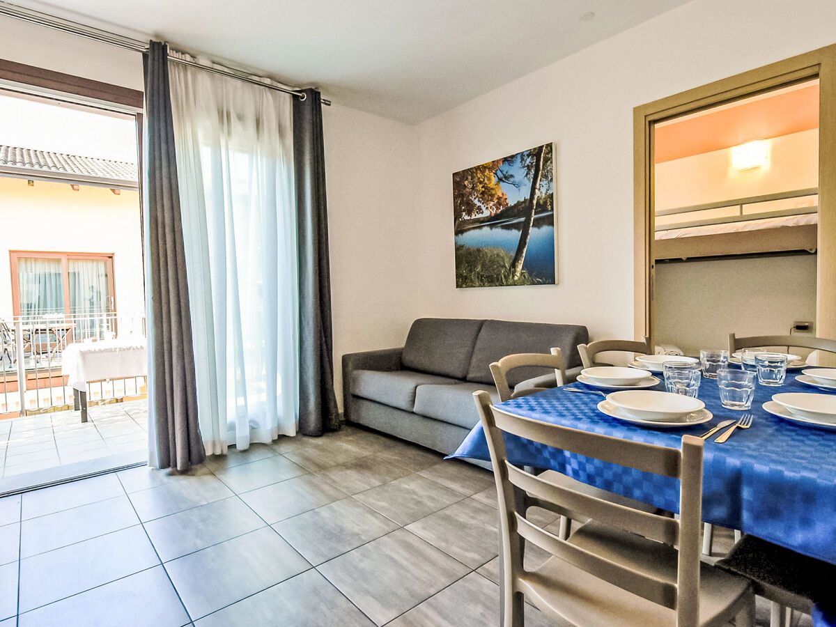 Appartement vue lac à Spinone al Lago, piscine en résidence - Photo 9