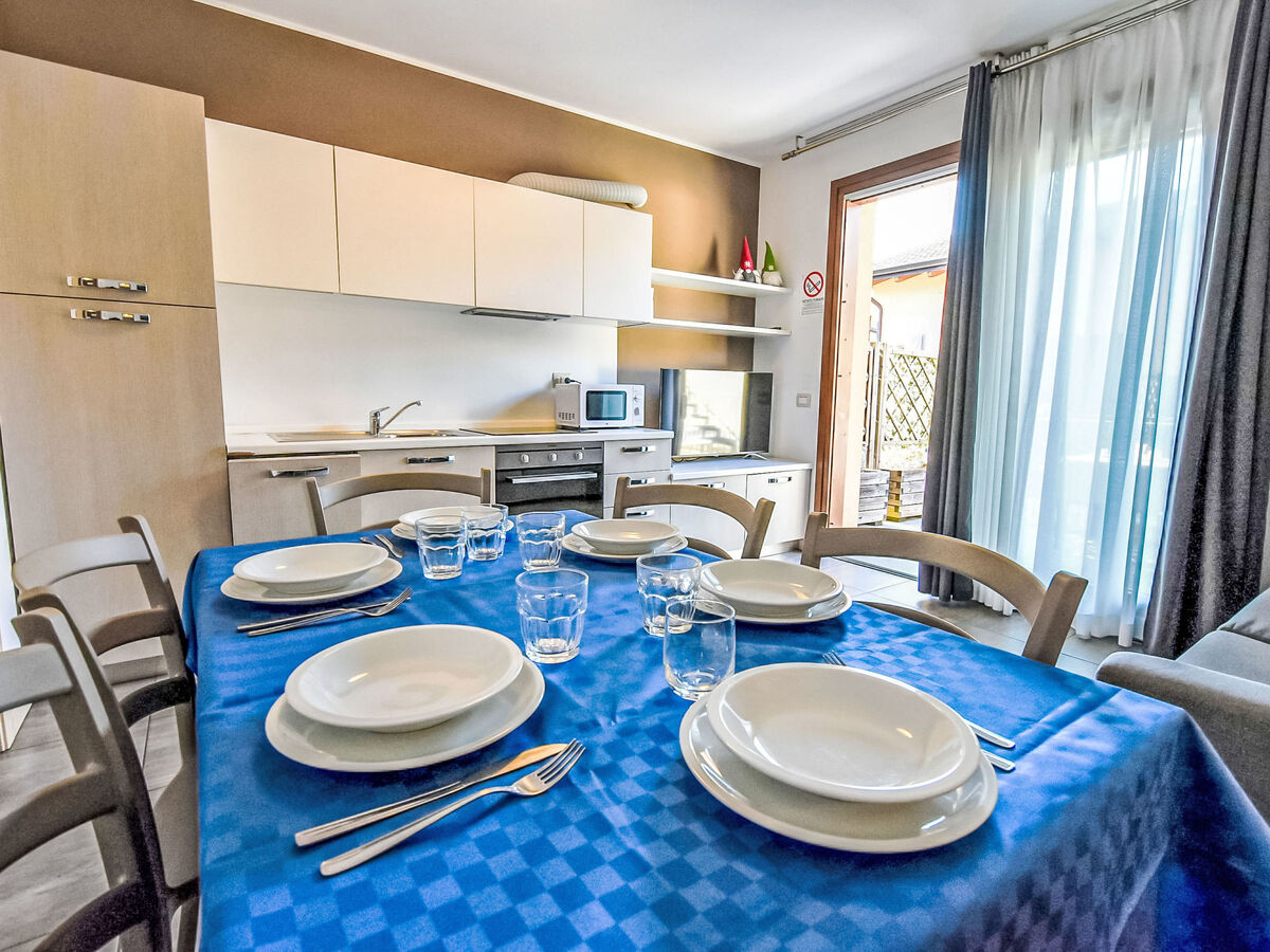 Appartement vue lac à Spinone al Lago, piscine en résidence - Photo 11